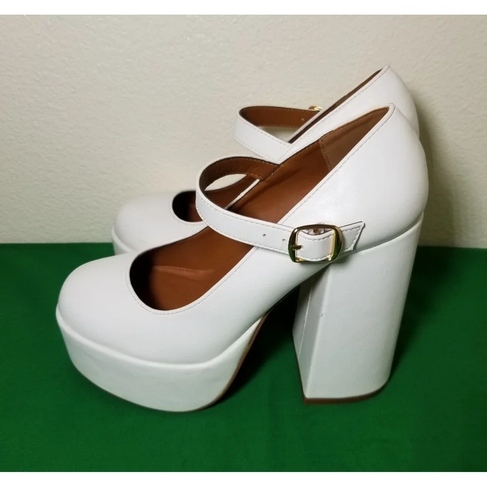 X2B White Mary Jane Skyrise Heels Womens Sz 7 Platform Chunky Block Retro Doll